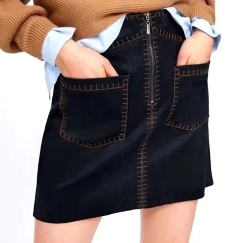 Zara Women’s Faux Suede Black w/ Brown Stitch Mini Skirt Size S Small